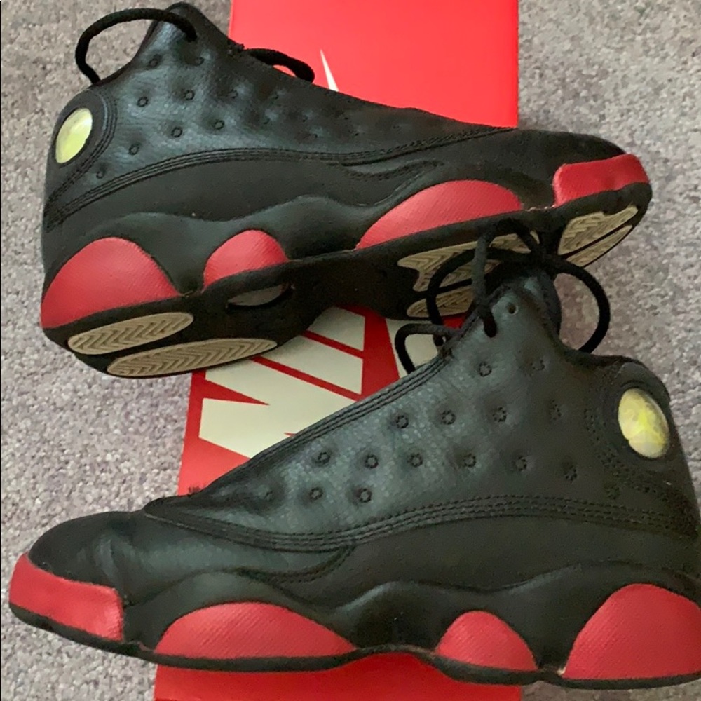 Boy Jordan red/ black